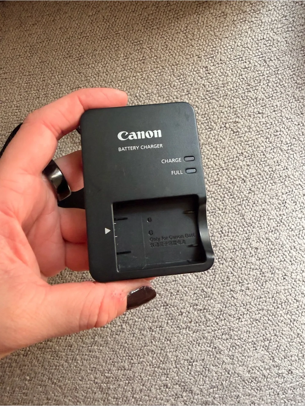 Canon PowerShot SX740 HS 20.3MP 40x Optical Zoom Black Wi-Fi w/ Charger